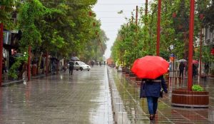 آغاز بارش‌ها از شمال‌غرب؛ وزش باد شدید و گردوخاک در راه است