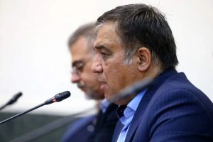 ادعای تاجرنیا: دانشگر از استقلال پول پیش هم گرفت اما با سپاهان تمدید کرد!