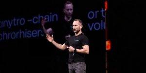 رویداد Bitcoin2025 | مدیرعامل تتر اعلام کرد این شرکت بیش از ۱۰۰ هزار بیت کوین دارد
