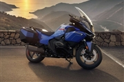 معرفی BMW R1300 RT 2025؛ قدرت بیشتر، وزن کمتر و فناوری پیشرفته