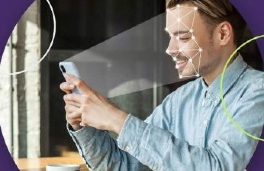 استفاده از فناوری تشخیص چهره در اپلیکیشن‌های بانکی