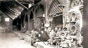 گذار جامعه ایران به سرمایه‌داری وابسته - بنکر