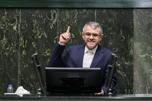عضو هیات رئیسه مجلس: وعده‌های داده شده در حوزه مسکن تاکنون محقق نشده است/  ۹۰ درصد مستاجران فقیر از دهک‌های ۱ تا ۵ هستند